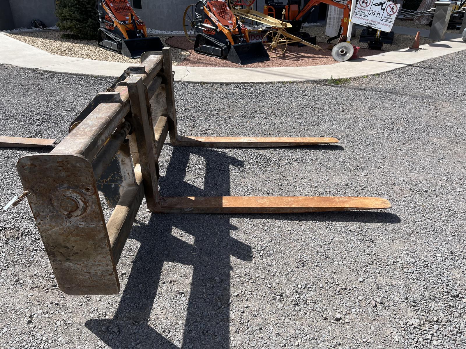 ./imagenes/INVOICE/2019/17064/PICOS PARA CARGADOR FRONTAL (7).JPG